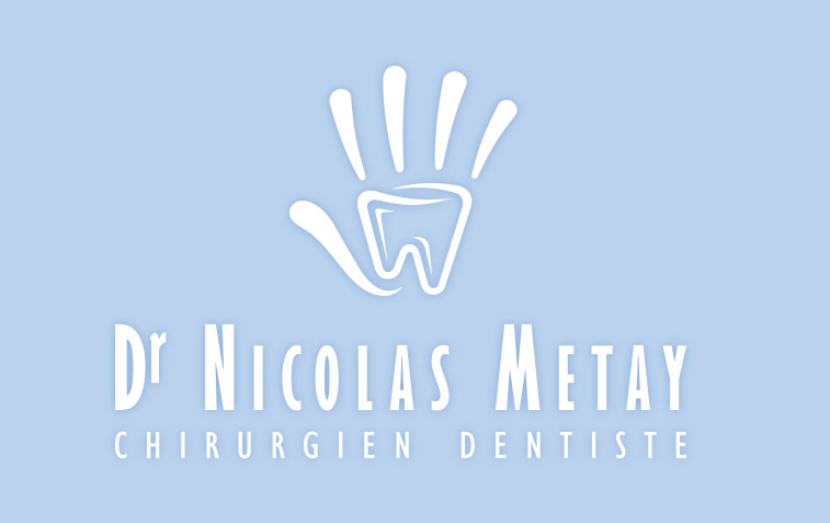 cabinet-dentaire-logo-sur-fond-clair